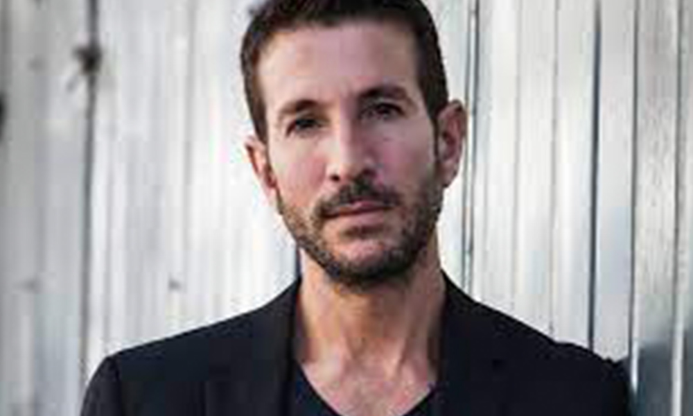 Alex Michaelides